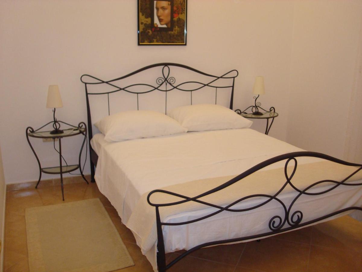 St. Peter Villas Krucica  Экстерьер фото